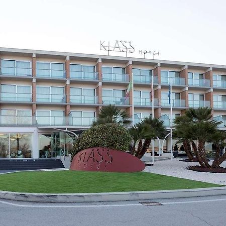 Hotel Klass - كاستيلْفيدارْدو المظهر الخارجي الصورة